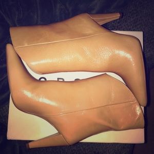 New in Box Topshop Heeled Booties